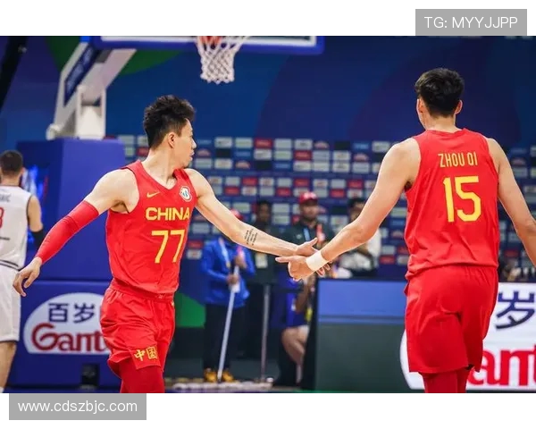 中国男篮迎战世界冠军队，力争突破历史最佳战绩助力巴黎奥运会